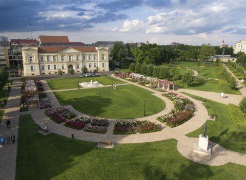 Rosarium – Garden of Hungarian Roses - Szolnok